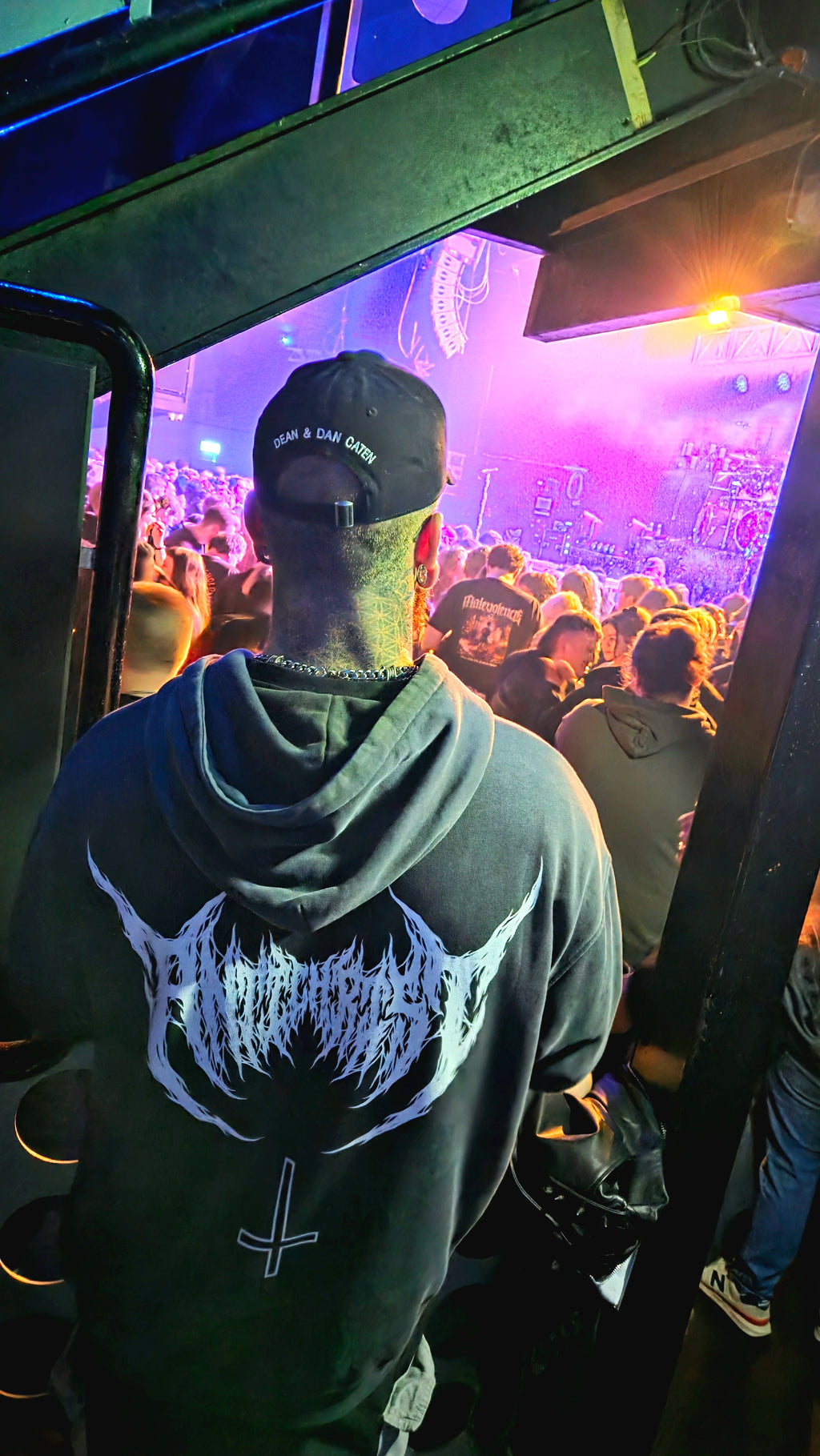 Eternal Darkness Snow Washed Hoodie Black